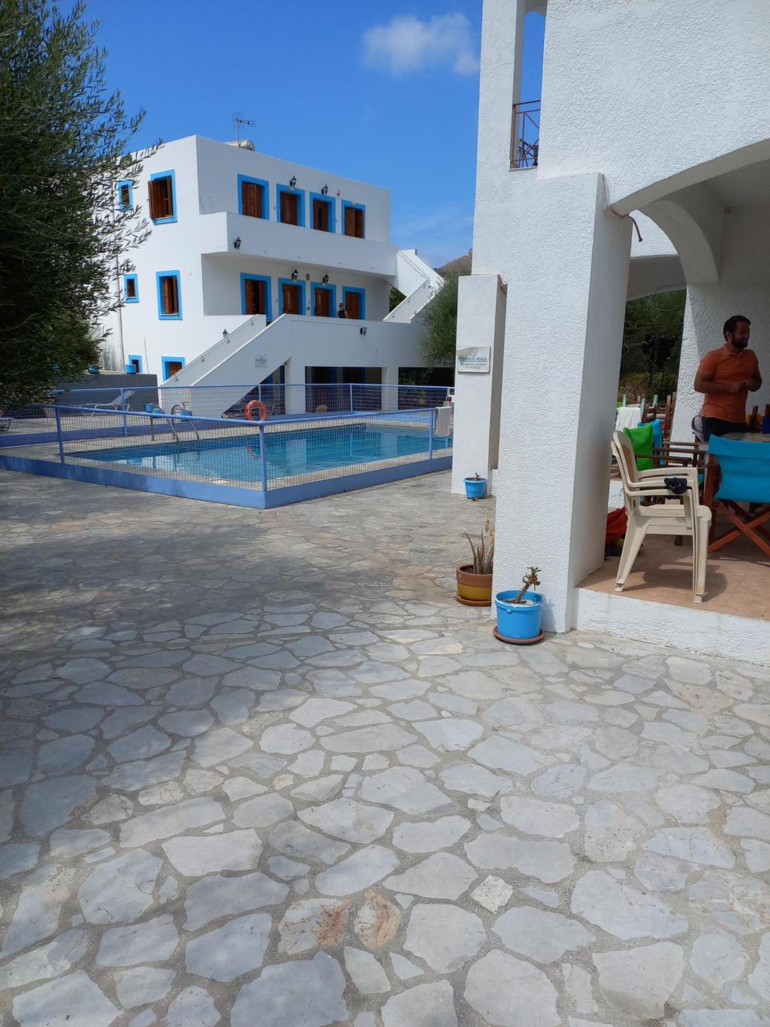 Giannis Apartments By Climbing House Panormos  Exterior photo